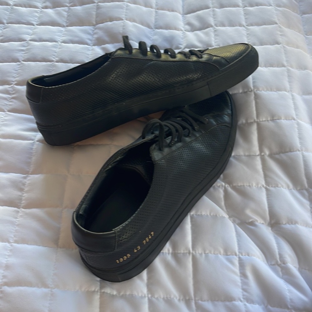 Common projects sneakers. Size 10 1/2. Barely worn and in excellent condition. - Picture 1 of 5